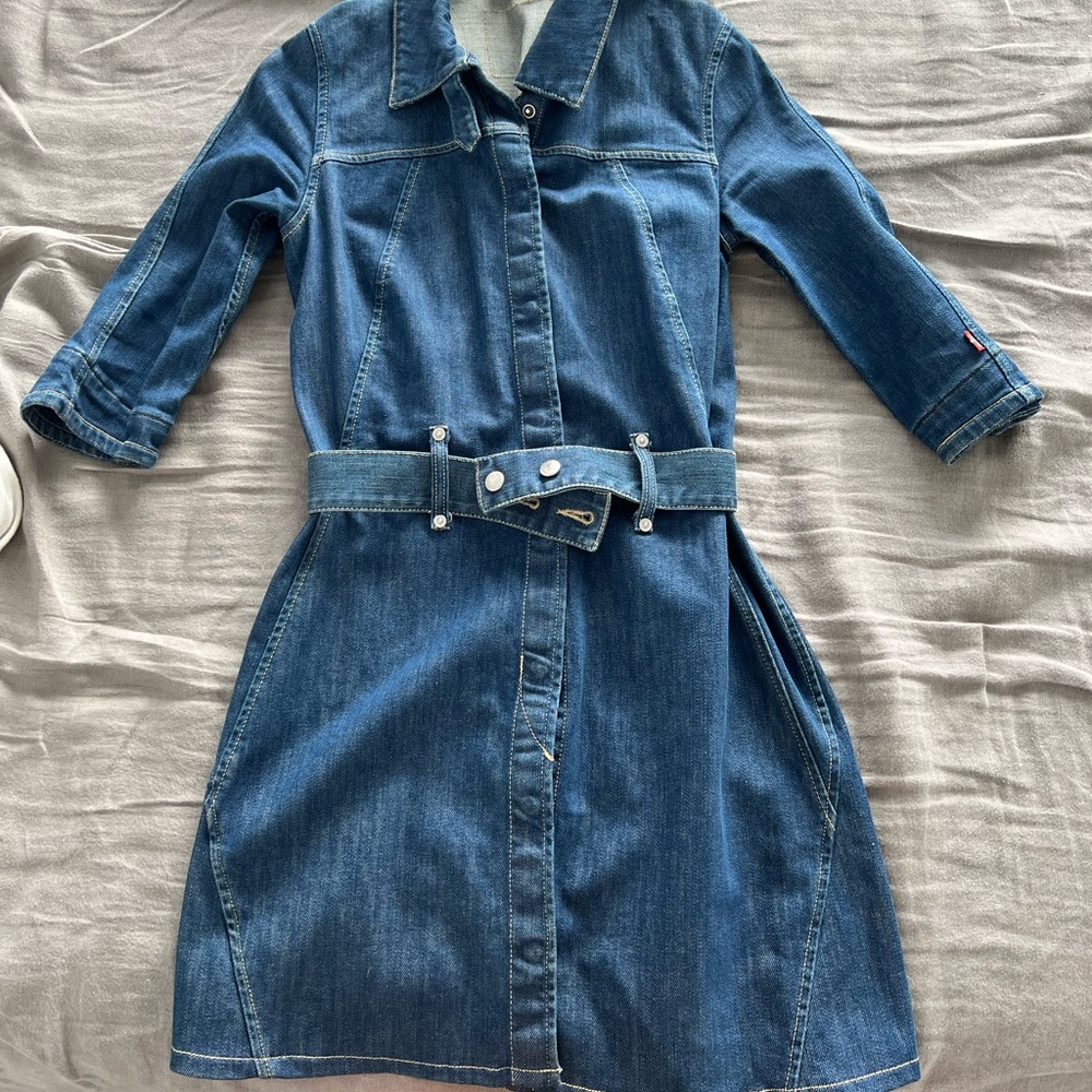 Levi’s denim dress